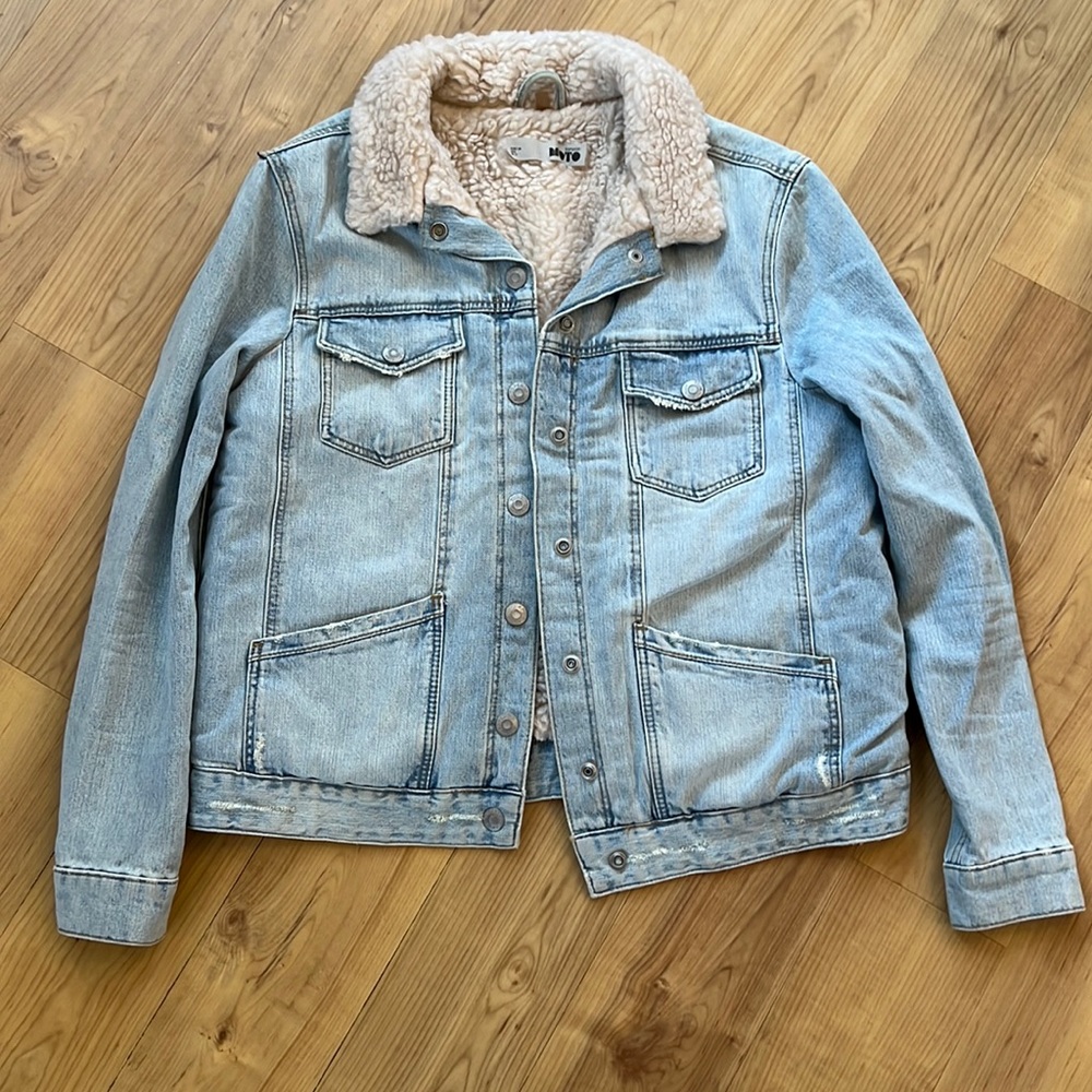 TOPSHOP Moto Jean Jacket with Sherpa Lining SZ-8 light denim